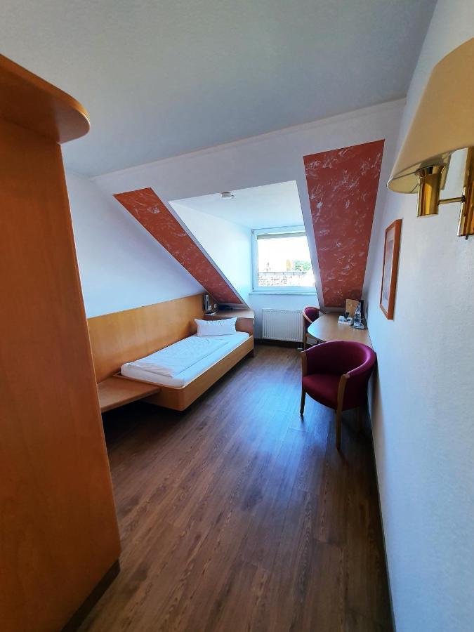Hotel Sunparc - Shuttle Zum Europa-Park Rust 4Km & Rulantica 2Km Рингсхайм Экстерьер фото
